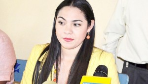 INDIRA VIZCAINO