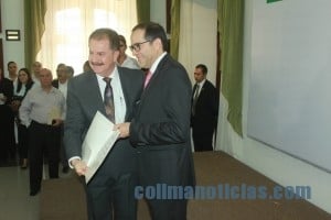 SECRETARIOS RECIBEN TITULARIDAD15