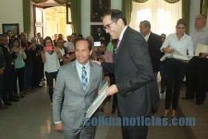 SECRETARIOS RECIBEN TITULARIDAD3