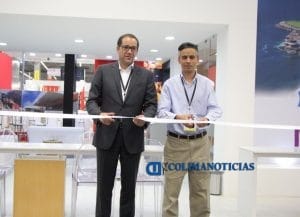 Inaugura Gobernador el stand  en Tianguis Turístico