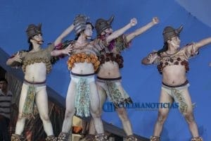 Rector asiste a presentación del Ballet Folklórico en Manzanillo_e