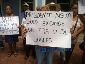Incumple Héctor Insúa compromisos con adultos 4