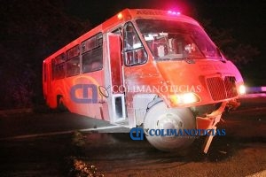 choque-camion-autopista1