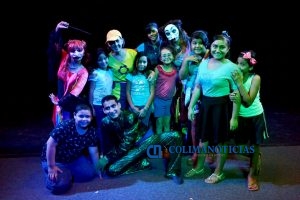en-manzanillo-se-presento-obra-tis-tis-tas-tas%2c-en-que-mundo-estas-7