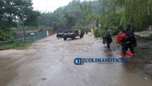 Puente aéreo para auxiliar a damnificados de El Centinela5
