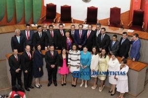 entrega-gobernador-su-primer-informe-al-congreso-del-estado2
