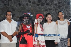 noche-de-muertos-en-explanada-de-contabilidad_a
