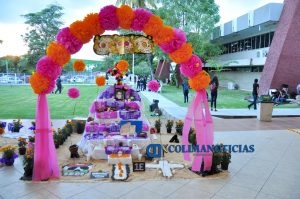 noche-de-muertos-en-explanada-de-contabilidad_c