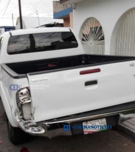 transito-de-la-villa-que-iba-whatsapeando-se-impacta-con-automovil-de-ciudadano2