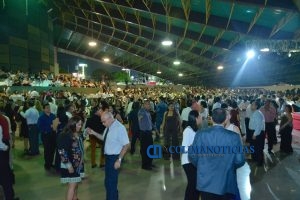 baile-de-los-universitarios_d