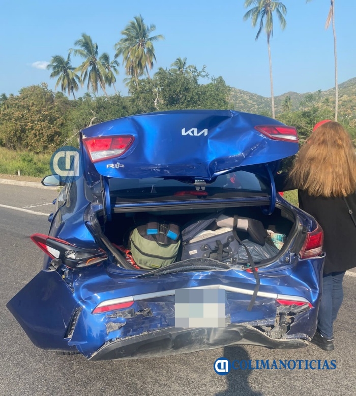 Choque Por Alcance Deja A Una Mujer Lesionada En La Autopista Manzanillo Colima Colima Noticias